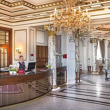 Villa Abbazia ホテル オパティヤ